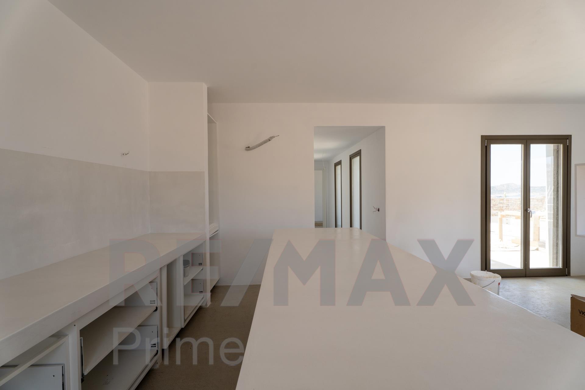 - Villa for sale, Agios Georgios, Antiparos, 115,10 sq.m., €900.000