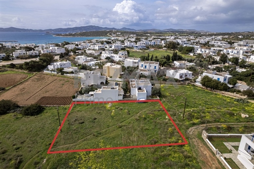 695824 - For sale a plot of land with 400 m2 possibility of buiilding in Aliki, Cyclades, Paros, 1.0