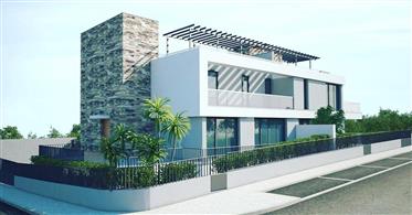 Fantastic 4 bedroom villa with contemporary architecture