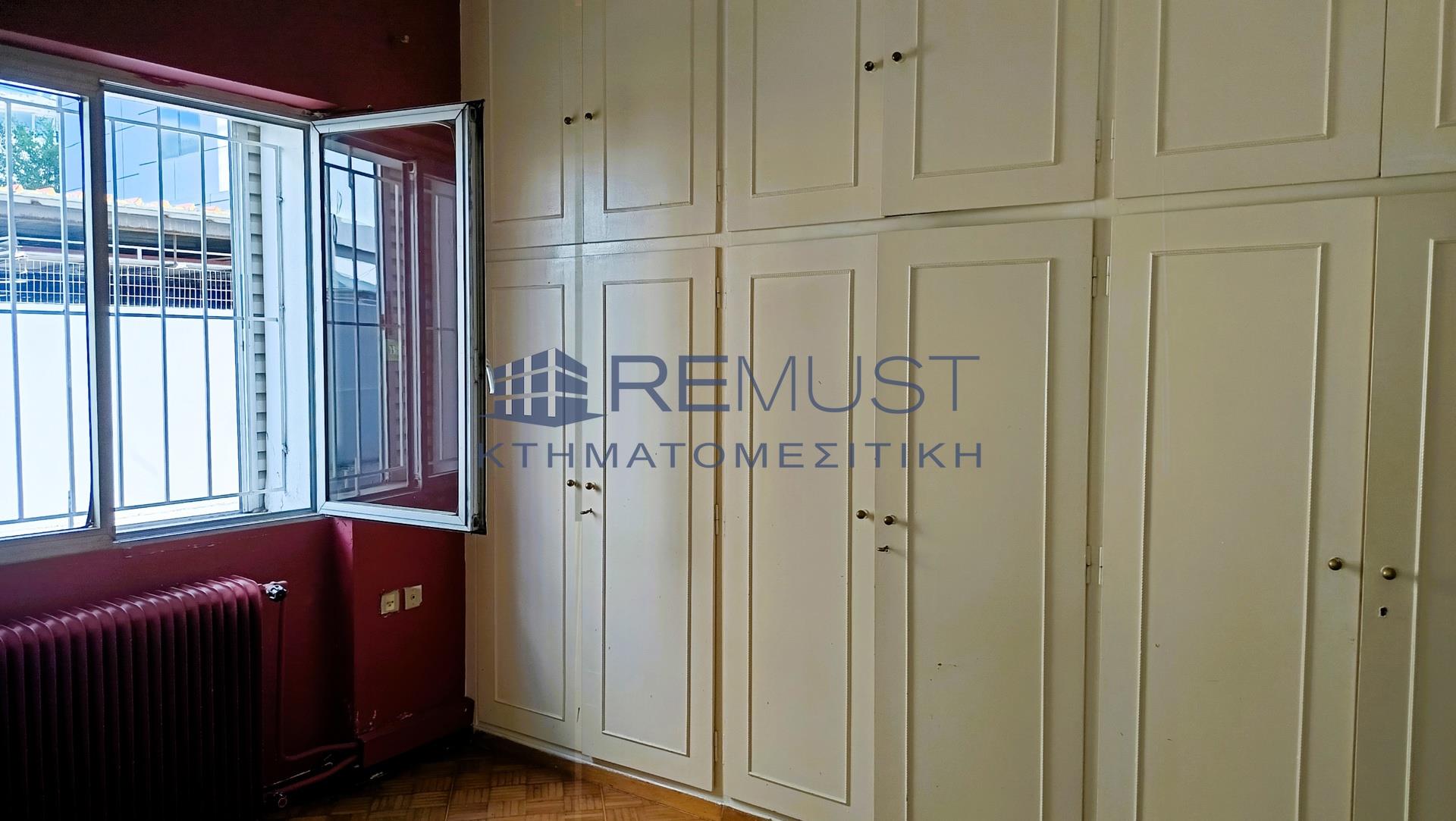 - Apartment For sale, Peristeri, 90 sq.m., €100.000