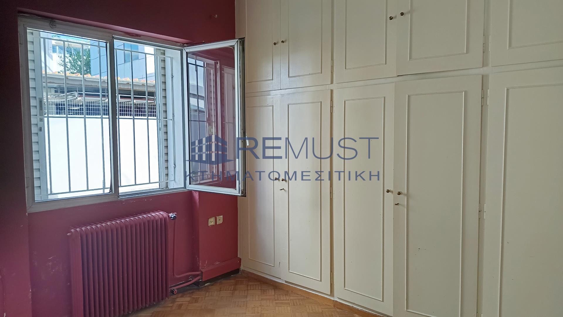 - Apartment For sale, Peristeri, 90 sq.m., €100.000