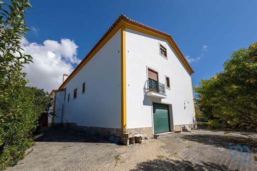 Huis met 4 kamers in Lourinhã e Atalaia met 481,00 m²