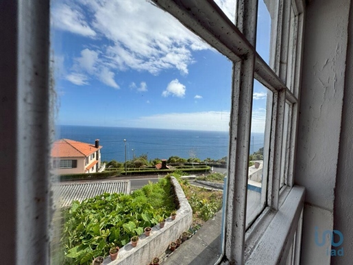 Home / Villa with 2 Rooms in Açores with 120,00 m²