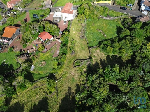 Ground in Açores with 2099,00 m²