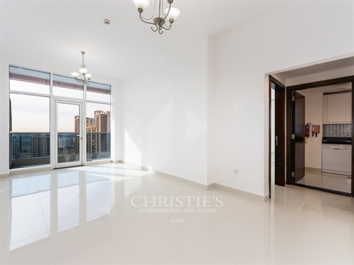 Well Maintained | Skyline View | 1 Bedroom