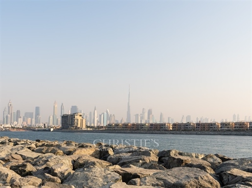 Luxurious Waterfront Plot in Pearl Jumeirah