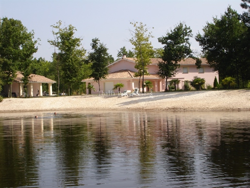 Property Assembly Of Approval And Report 10 km from the Bassin d'Arcachon