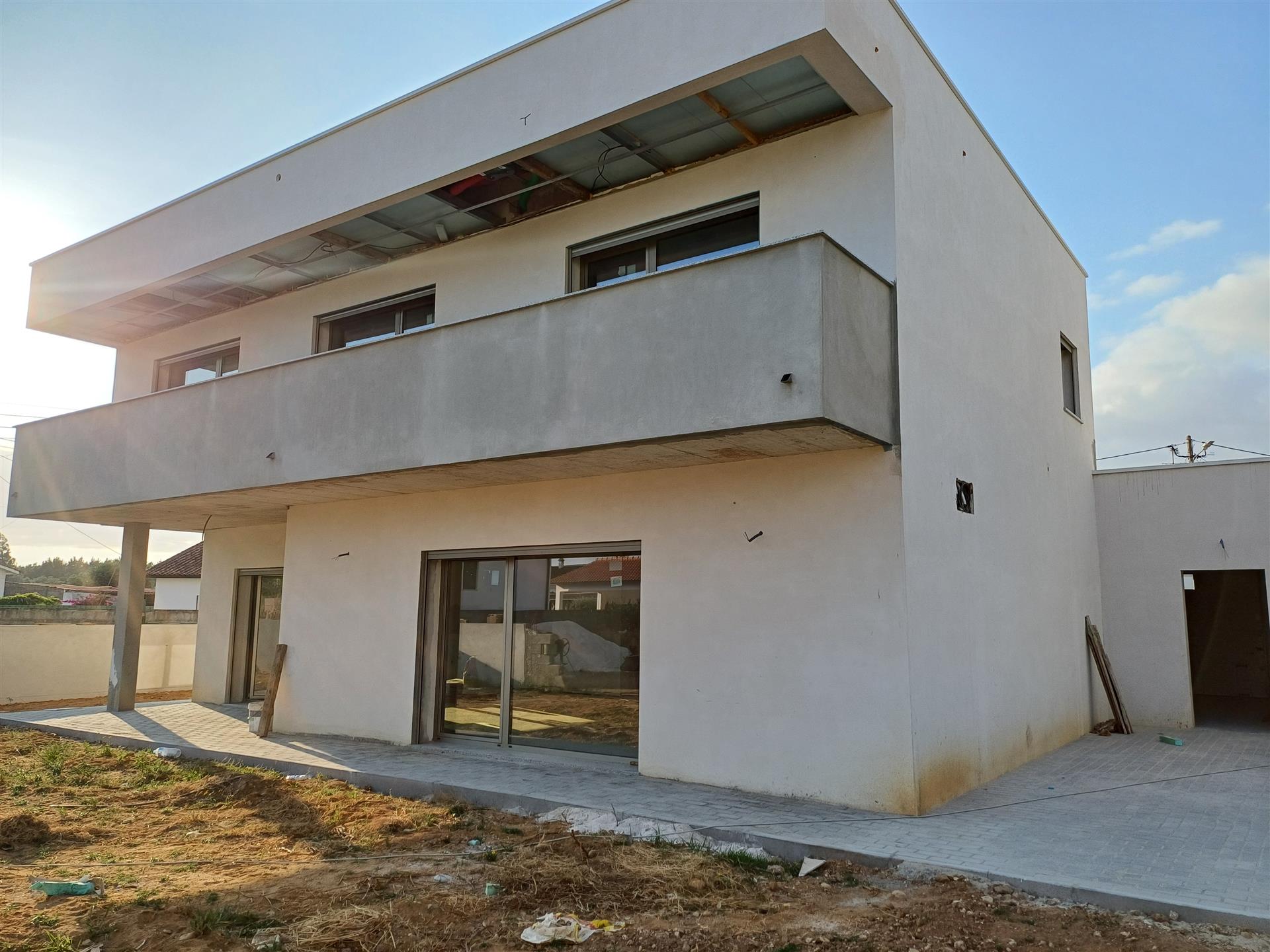 Villa contemporánea de 4 dormitorios, a 2 minutos del Monasterio de Batalha