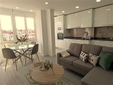Brand new 3 bedroom apartment with balconies in Benfica