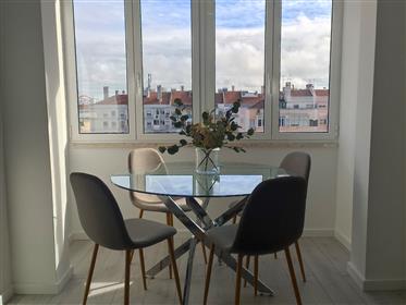 Brand new 3 bedroom apartment with balconies in Benfica