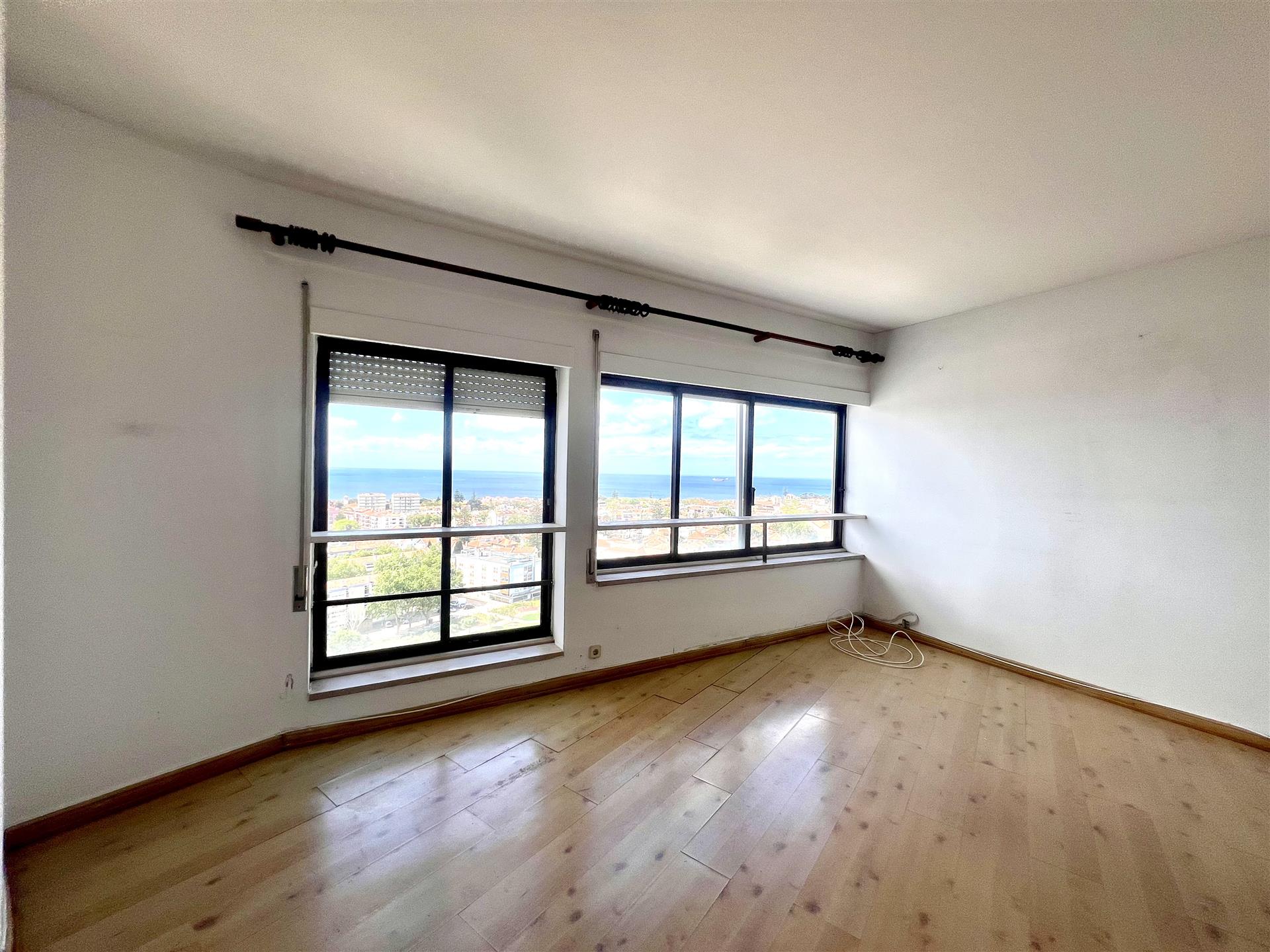 Apartamento T2 com vista panorâmica de mar