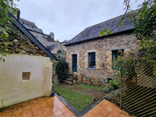Landerneau - in the center - 2-room house of 48m² ideal first purchase