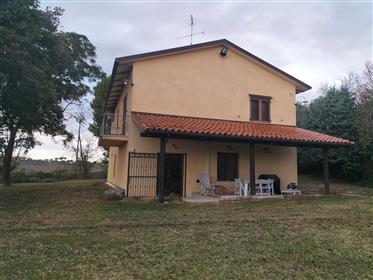 Original farmhouse completely renovated with good construction standards in Osimo