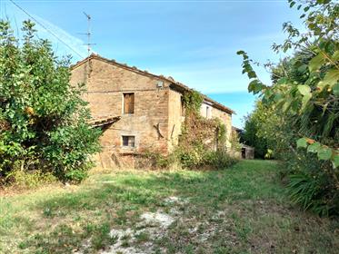 A completely renovate farmhouse, 30 minutes away from the beaches of Senigallia
