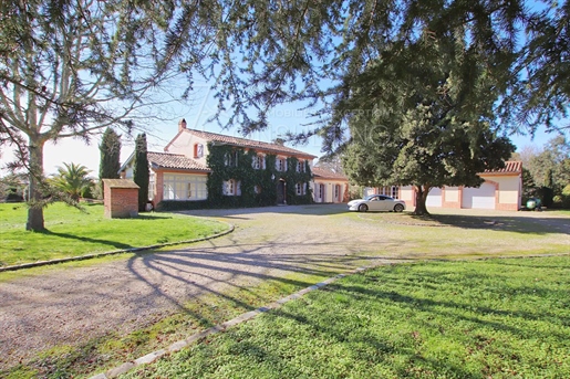 Verkoop 30Mn ten zuidoosten van Toulouse Karakteristiek huis