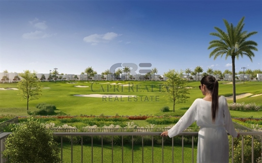 Vrijstaande villa|Uitzicht op de golfbaan|Toekomstige locatie|Hoge ROI| Rp