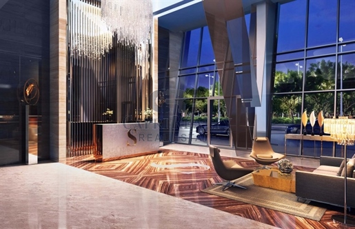 Maison de ville duplex de luxe haut de gamme dans le centre-ville d’Om