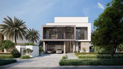 Payment plan |Luxury 6Br Beach Villas |water front view Da