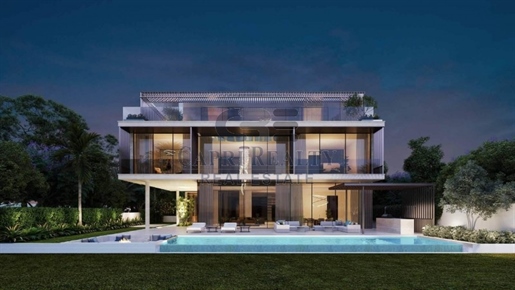 Ultra Luxurious Villa on the Golf Course| 1% Pp - 60/40 Ps