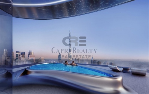 Sky Mansion Penthouse avec piscine et propre galerie de voitures | Om