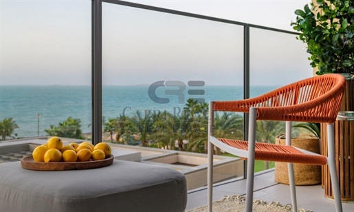 Beautiful Garden and Sea Views | Upgraded & Furnished | Om