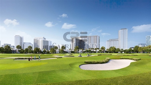 10 Centre commercial de Dubaï |Vue sur le parcours de golf de championnat de 18 trous