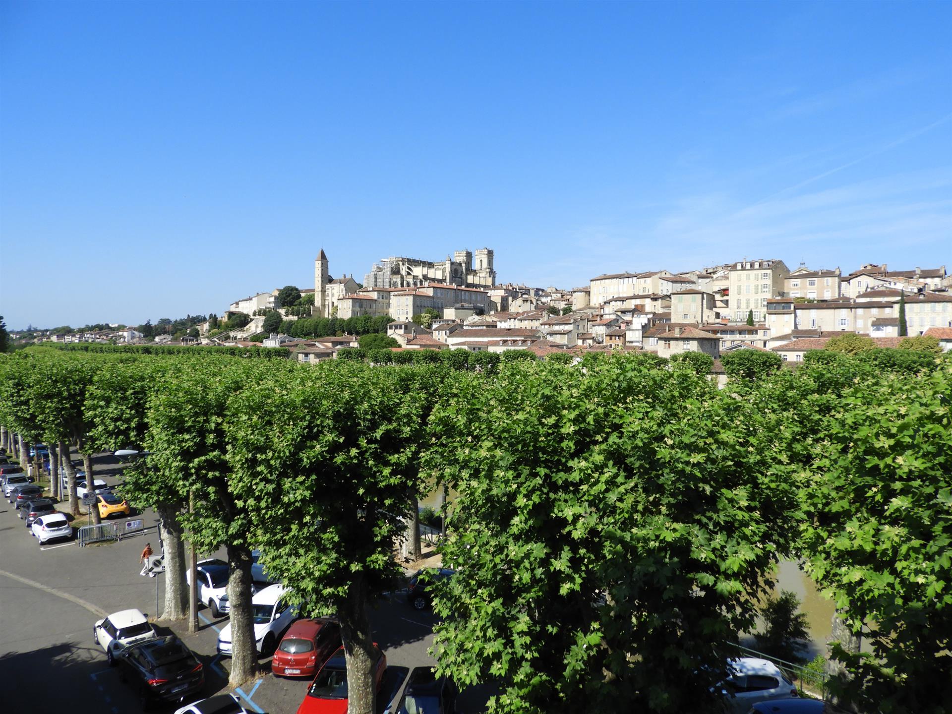 Appartement T4 - Vue Cathedrale