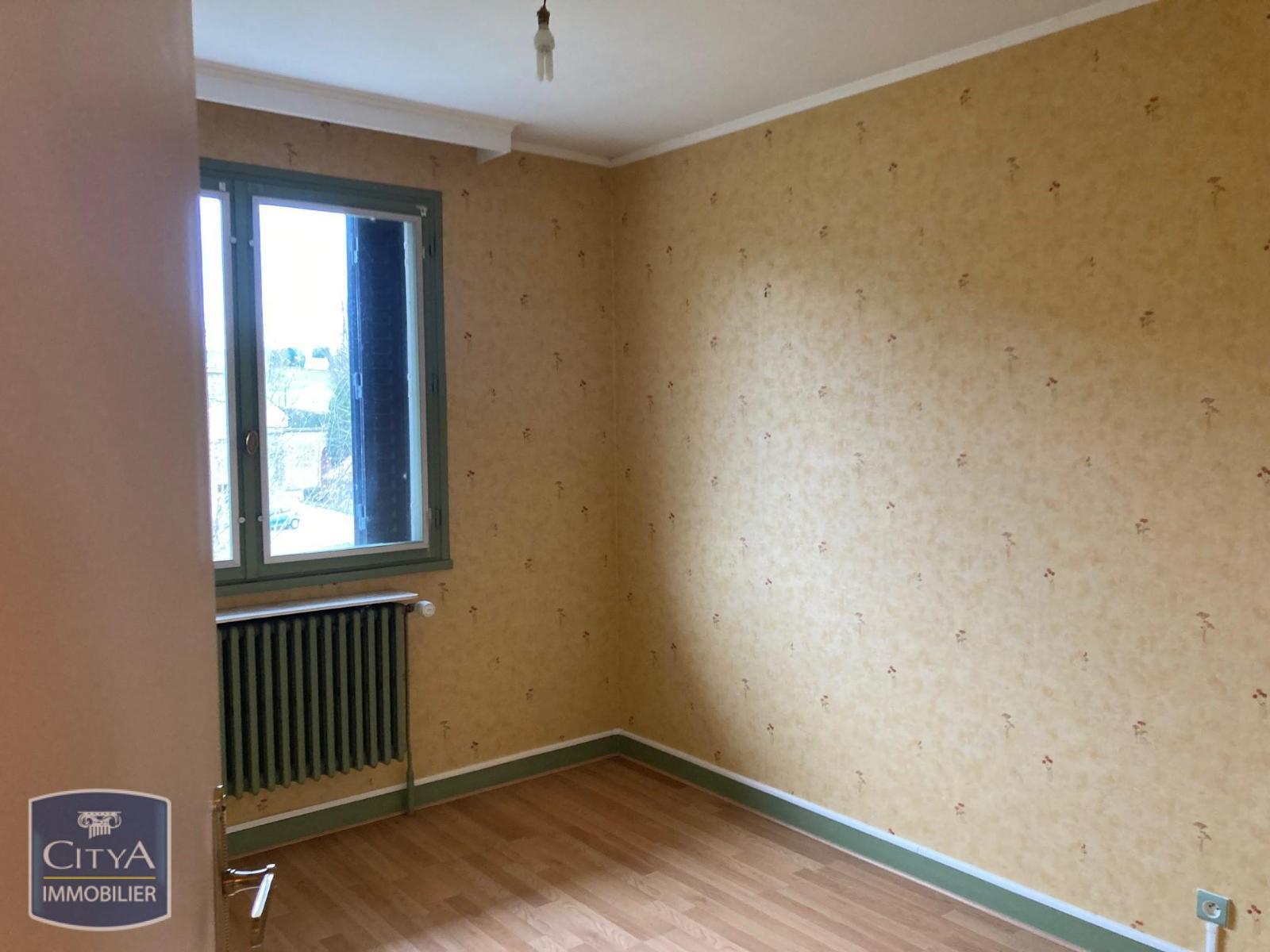Purchase: Apartment (71600)