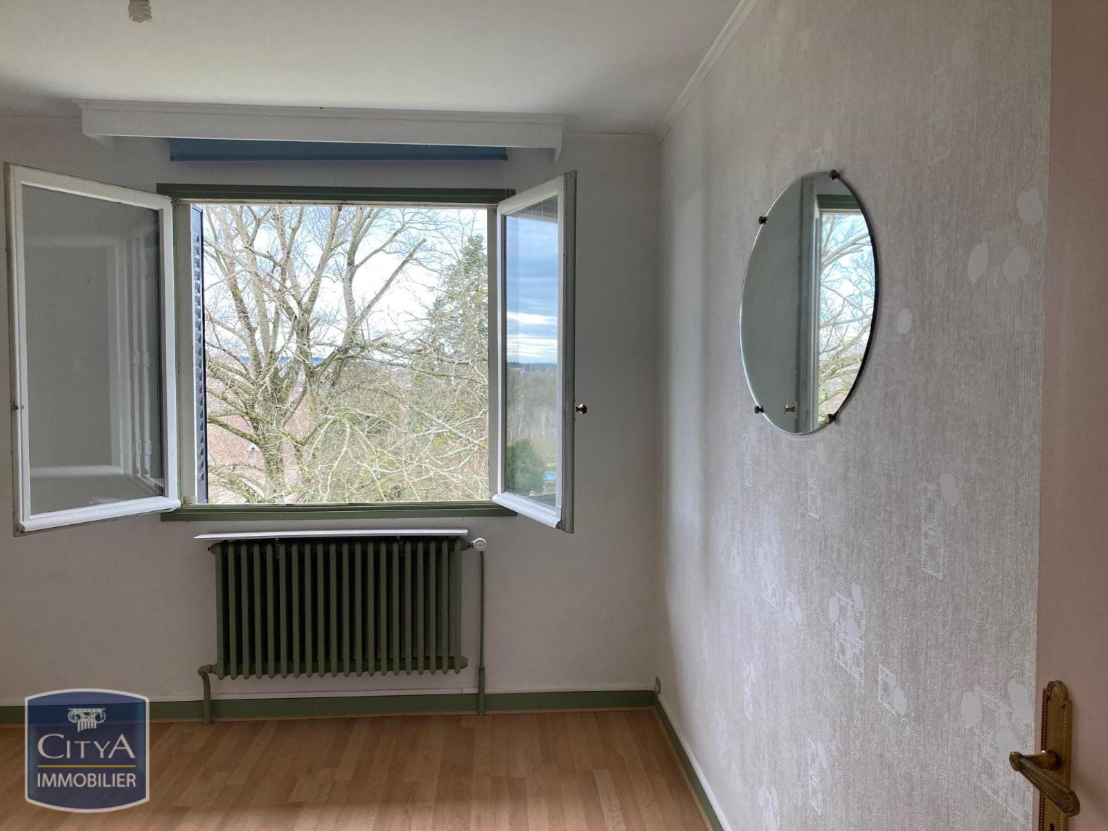 Purchase: Apartment (71600)