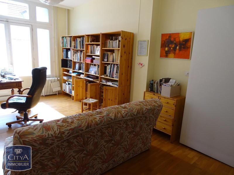 Purchase: Apartment (71300)