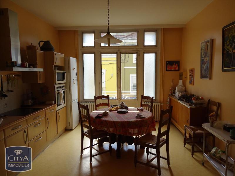 Purchase: Apartment (71300)