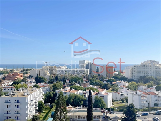 Apartamento T2 em Vila Moura-Algarve com Vista mar