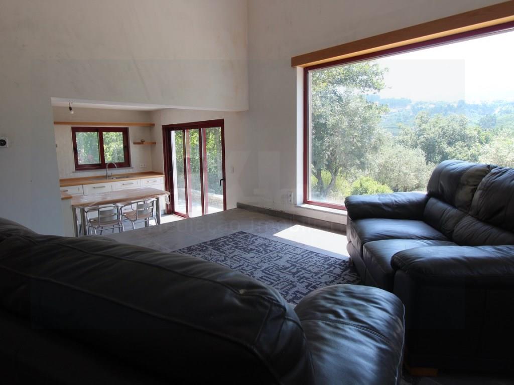 Farm with 2 bedroom villa, terrace and wonderful views of the mountains, a few minutes from Coja