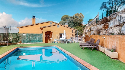 Schönes Einfamilienhaus in Esclanyà (Begur) mit Garten und privatem Pool - Zu verkaufen