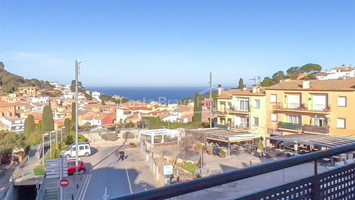 Exclusive apartment with terrace and sea views in Begur, Costa Brava