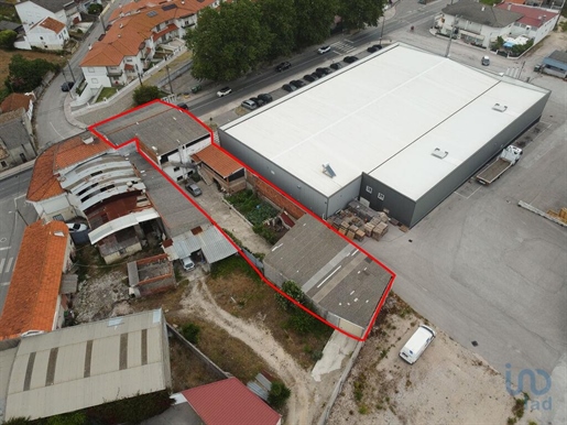 Shop / Commercial Establishment with 2 Rooms in Vieira de Leiria with 450,00 m²