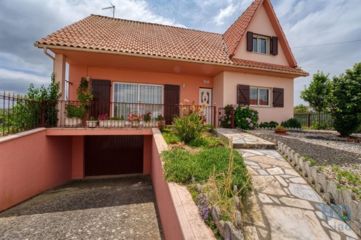 Casa tradicional en el Leiria, Leiria