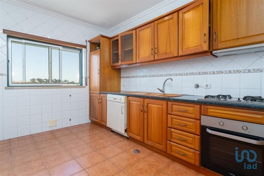 Appartement T2 à Vieira de Leiria de 119,00 m²