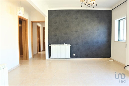 Appartement T2 à Leiria de 87,00 m²