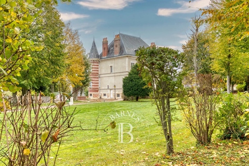 Exclusivity – Calvados – Nineteenth century castle in perfect condition
