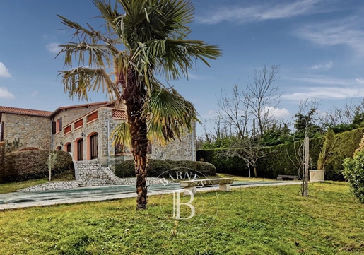 Purchase: House (63370)