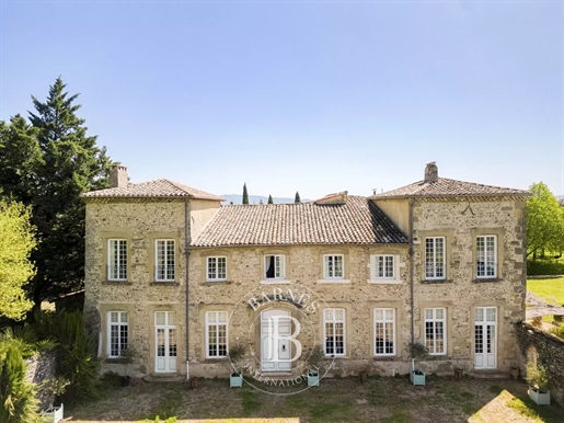 Barnes Drôme - South Valence - Anwesen aus dem 18. Jahrhundert mit französischem Garten - Grundstüc