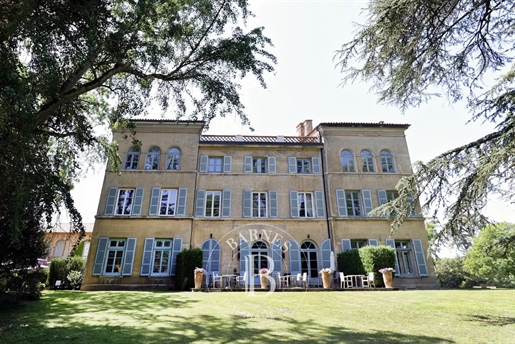 Saone et Loire – Kasteel van de negentiende eeuw -Park van 3 hectare