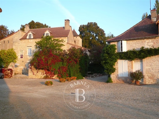 Burgundy - Mill / Manor House - Farmland