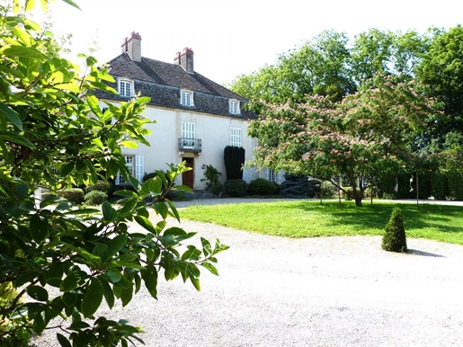 Saône-et-Loire - Bourgeois huis - Park van 2,3 ha
