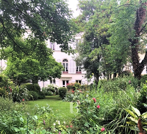 Vicino a Le Thabor – Villa privata di circa 500 m² - Terreno di 800 m²