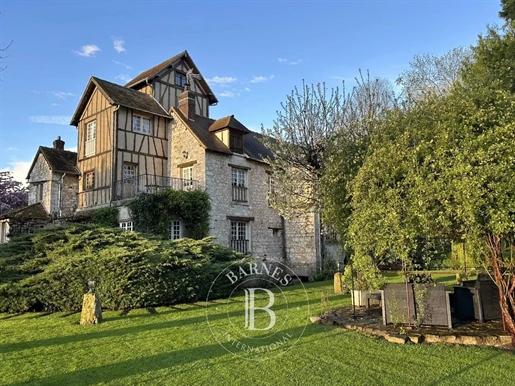 Eure - 18th-century mill in 2.6ha of parkland