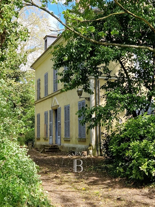 Chaumont en Vexin (60) - Maison de maître XIXème de 470 m² - Parc 1ha