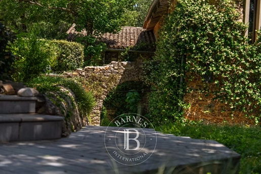 Var - prestigious bastide - Vineyard - 68 hectares