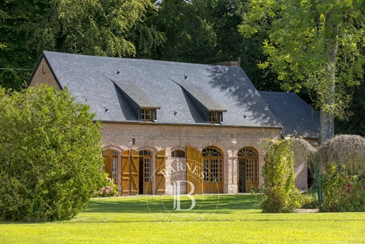 Normandie - Auffay - Manor house & outbuildings
